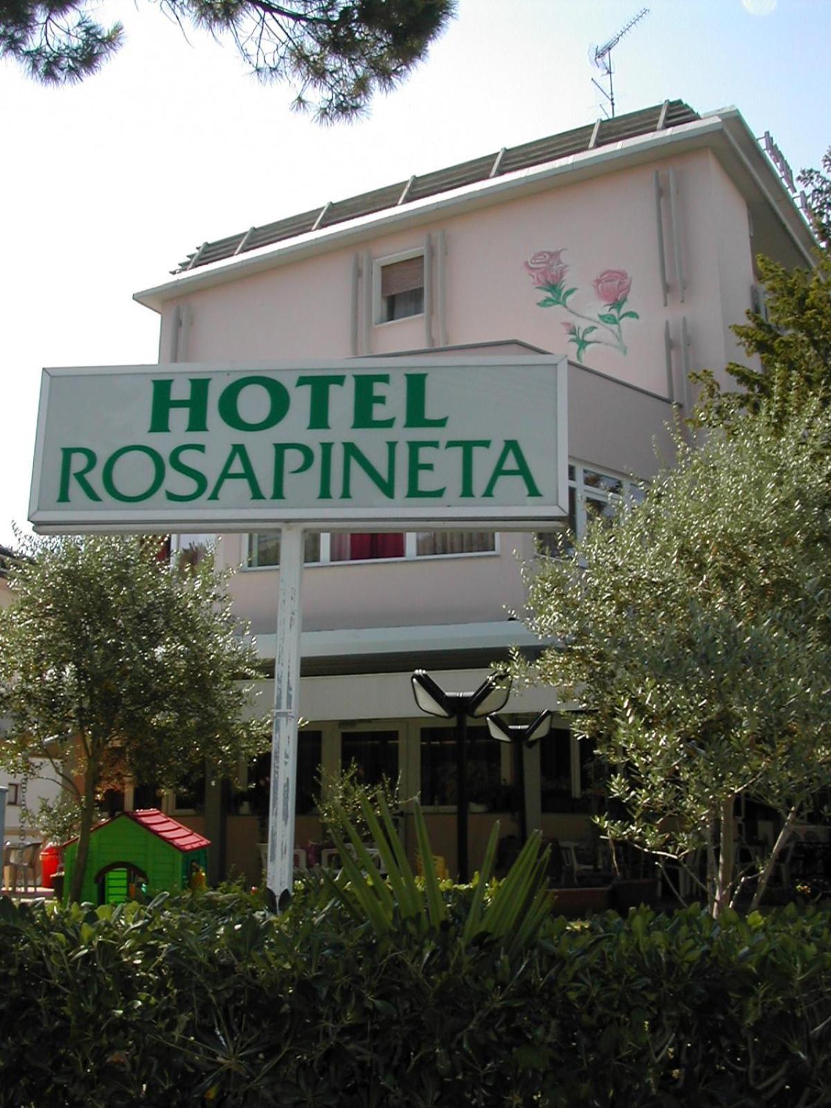 Hotel Rosapineta Lignano Sabbiadoro Exterior foto